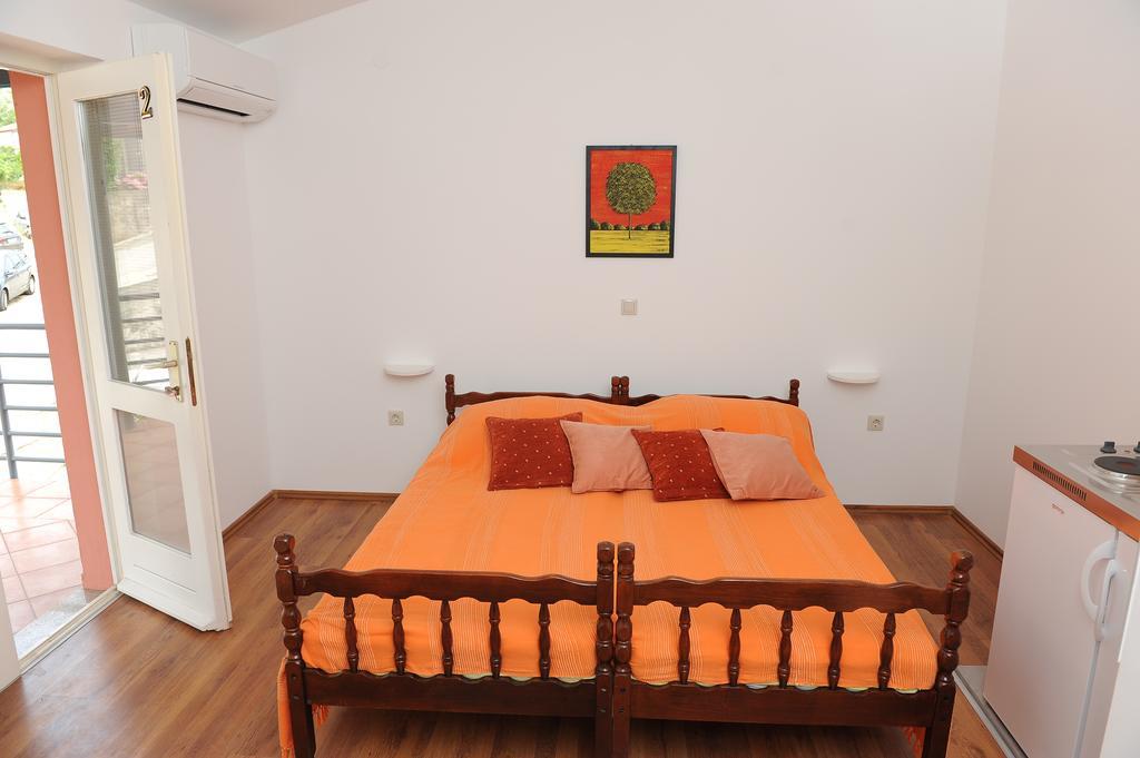 Apartments Neda بلوتشي المظهر الخارجي الصورة